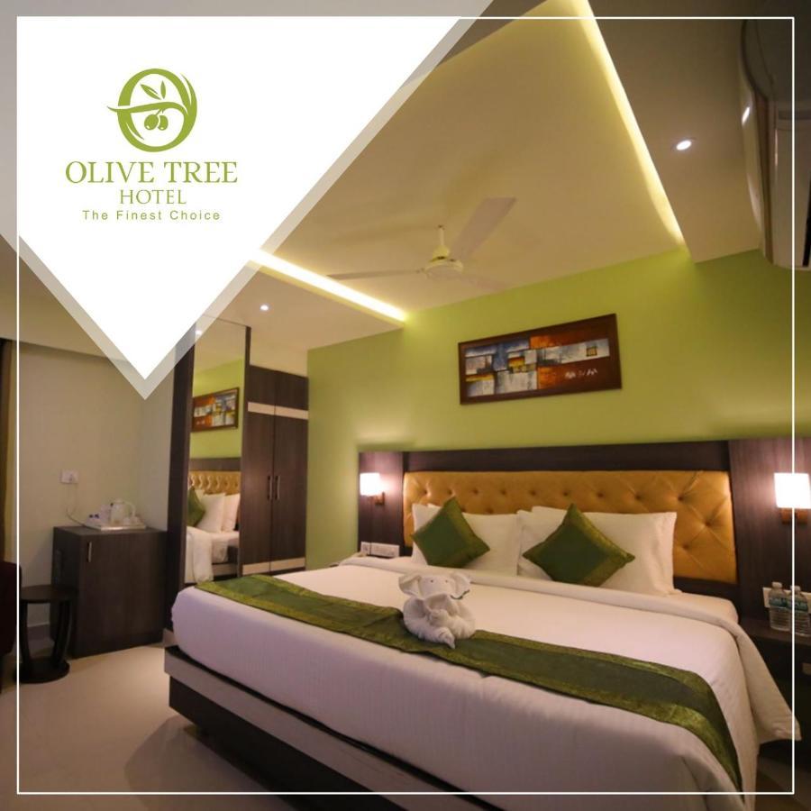 Olive Tree Hotel Виджаявада Экстерьер фото